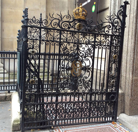 metal gates